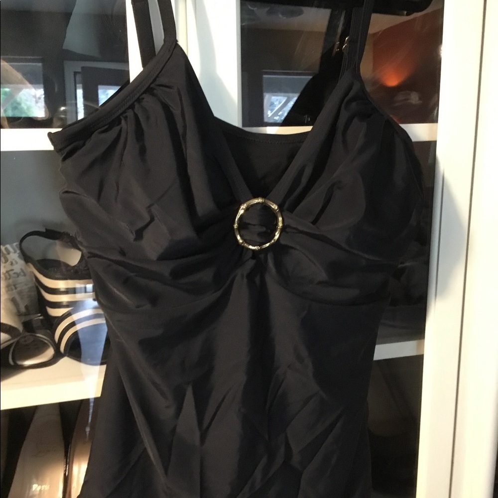 NWT Black tankini bathing suit top